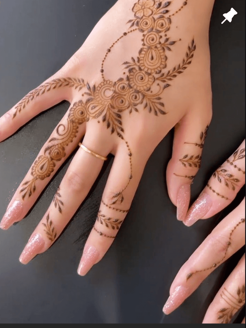 Henna design